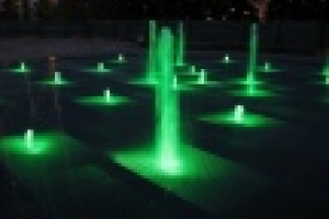 🔦Светодиодный фонтанный светильник Aquascape 84008 предназначен для подводного использования, а также подходит подходит для «сухих» фонтанов.